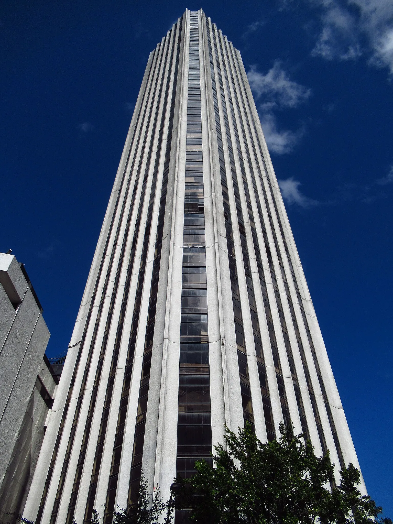 Vista de la Torre Colpatria en Bogotá 