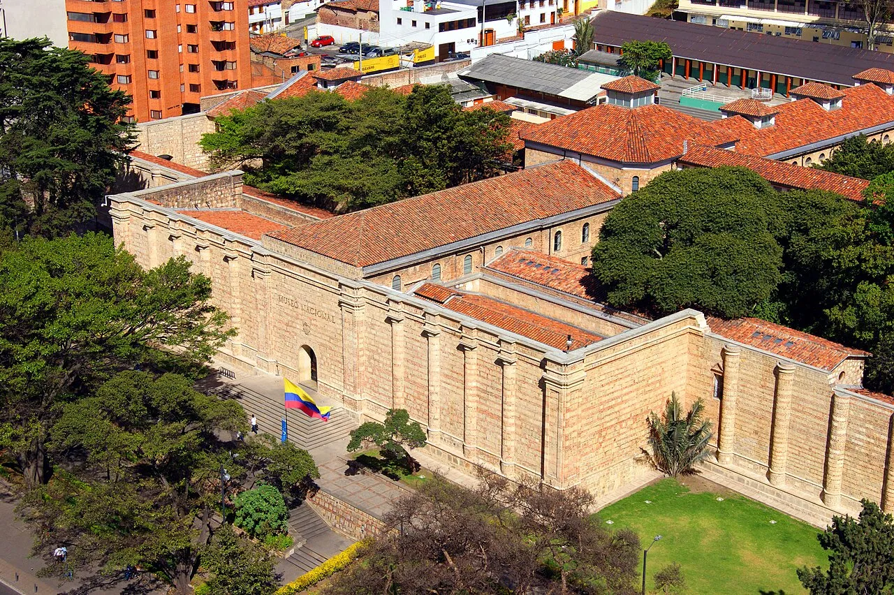 Fachada del Museo Nacional de Colombia
